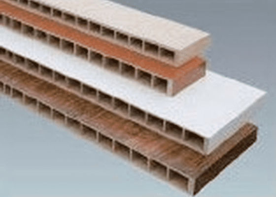 Van de Deurwpc van JWELL de Houten Holle Machine van de het Profieluitdrijving van Pvc