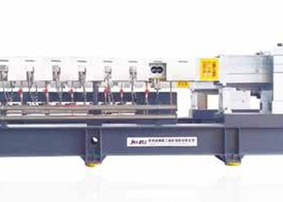 Groot Volume 110 KW 8,7 Torsie Twee Schroefextruder