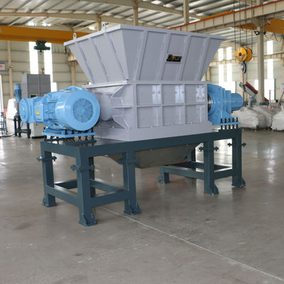 JWELL-Afval Plastic Recyclingsmachine Twee Schacht Plastic Ontvezelmachine