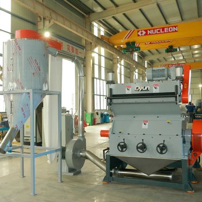 Afval Plastic van het HUISDIERENpp pvc PS van de Recyclingsmachine 500kg/H Plastic het Bladontvezelmachine van PC