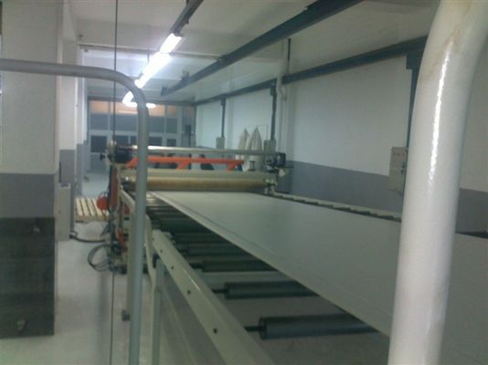 ISO 1220MM Keuken de samengestelde WPC Extruder van de Productiemachine