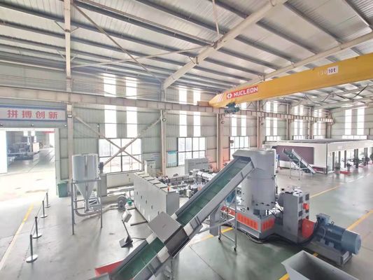 LDPE BOPP Plastic Film die Geïntegreerde Machine Drie recycleren het Pelletiseren van Lijn
